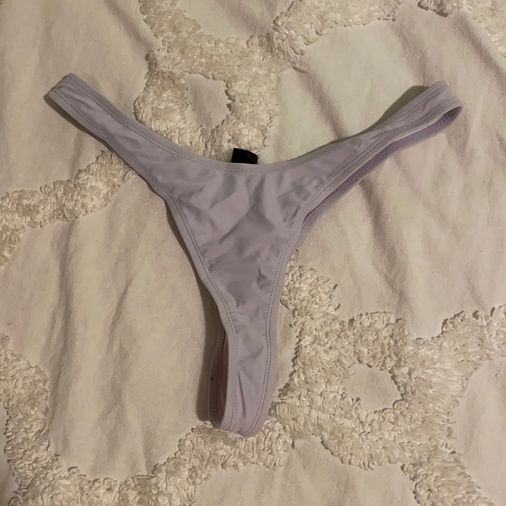 Boutine LA lavender bikini bottoms (Chic 80’s)